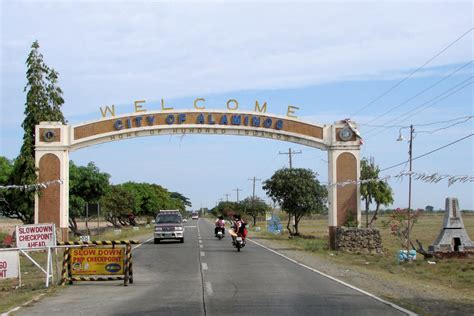 Philippine National Bank in Alaminos City, Pangasinan .